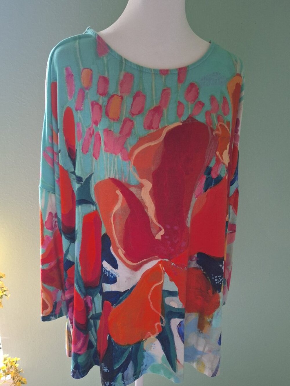 Ali Miles Abstract Floral Tunic. Size XL